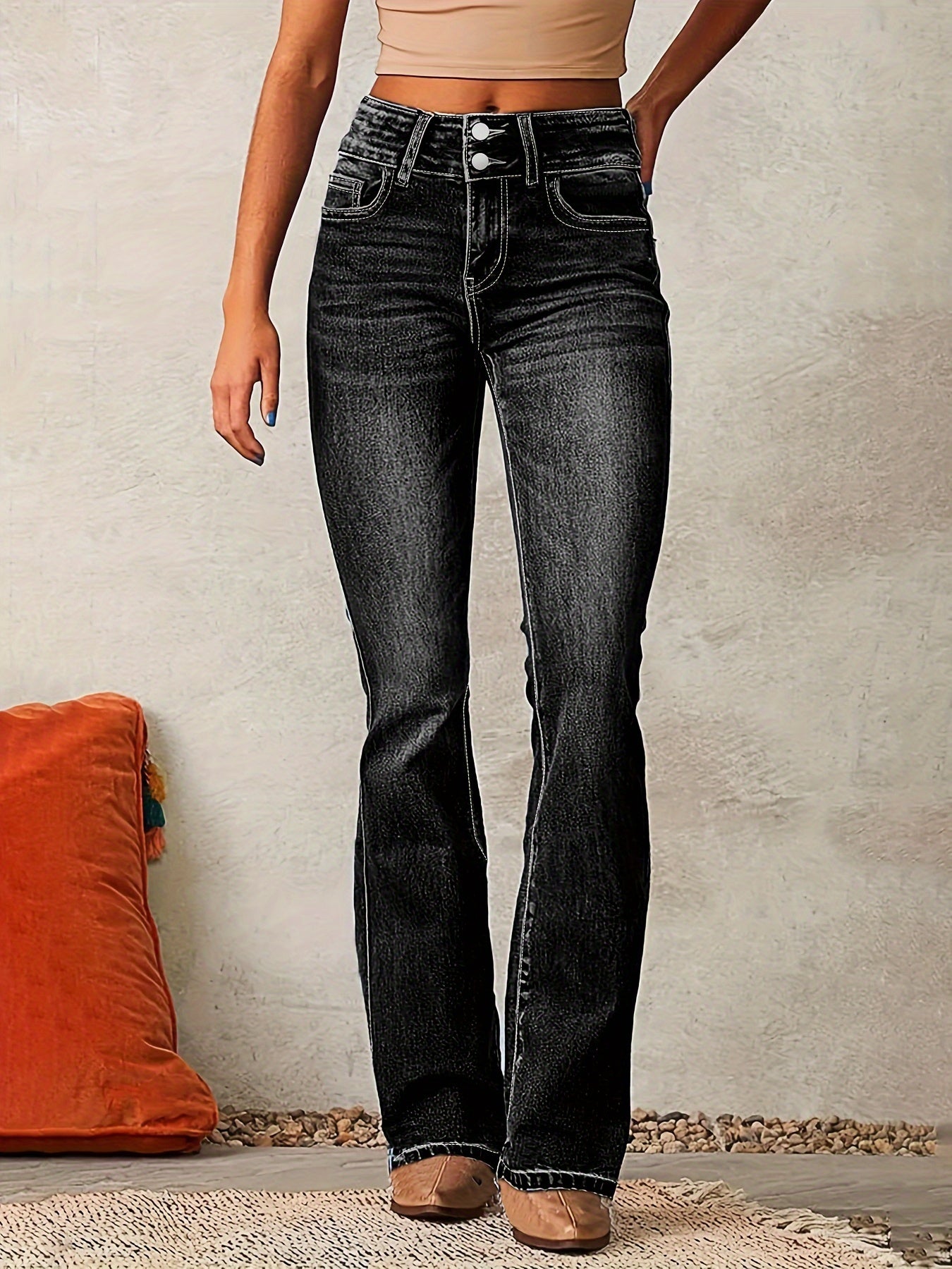 Marylène – Jeans svasati a vita alta alla moda