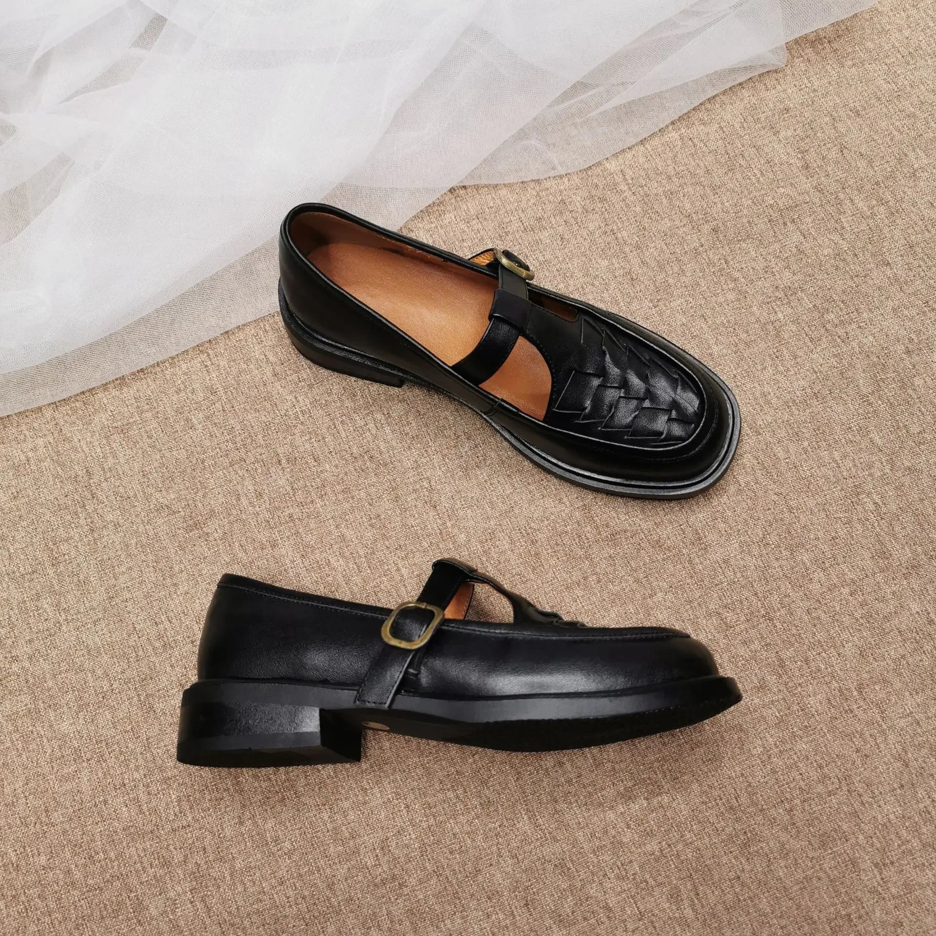 Lucia™ | Mary Jane in Pelle Intrecciata